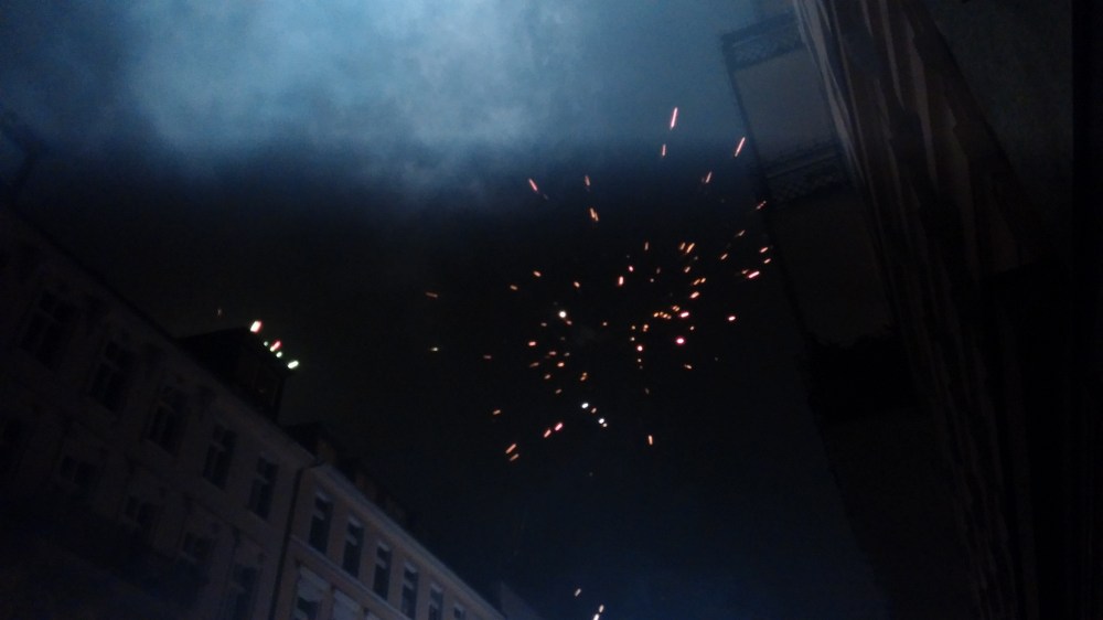 20150101_001537_Burst14